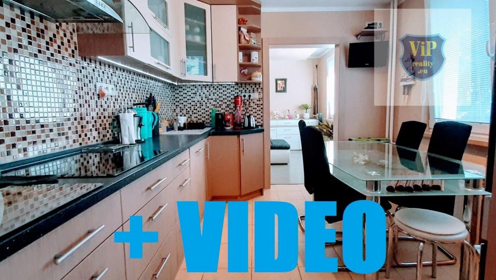 Vip Video. Atypický byt 3,5+1, 80m2 s loggiou, kompletne prerobený, slnečný, - Banská Bystrica - Fončorda