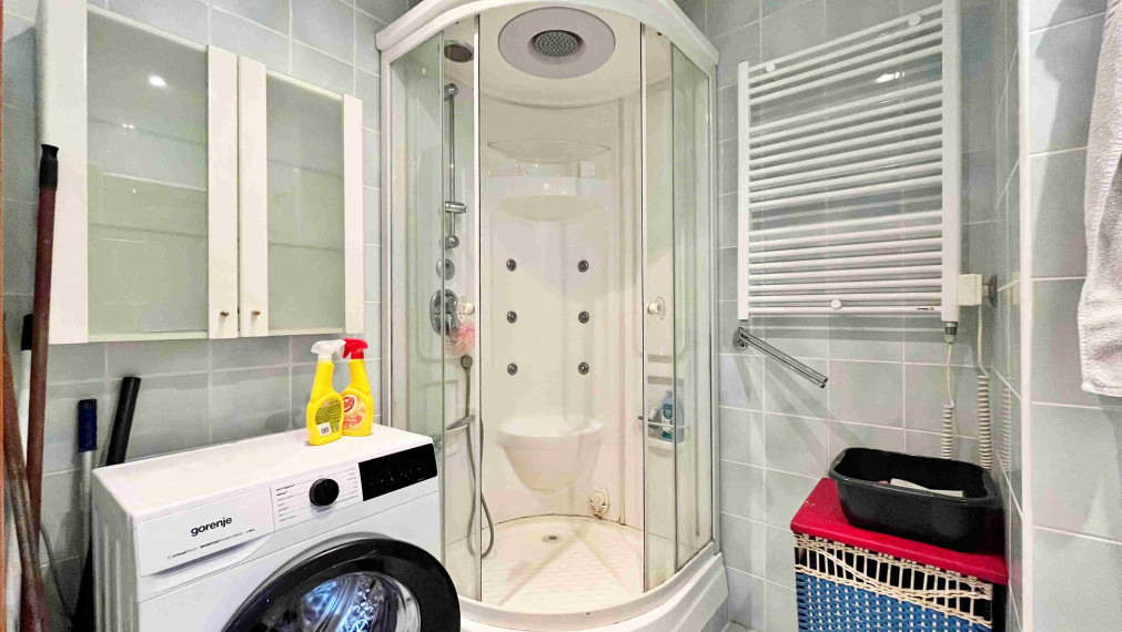 REZERVOVANÉ.  4-izbový byt na Západe: Výhľad a priestor