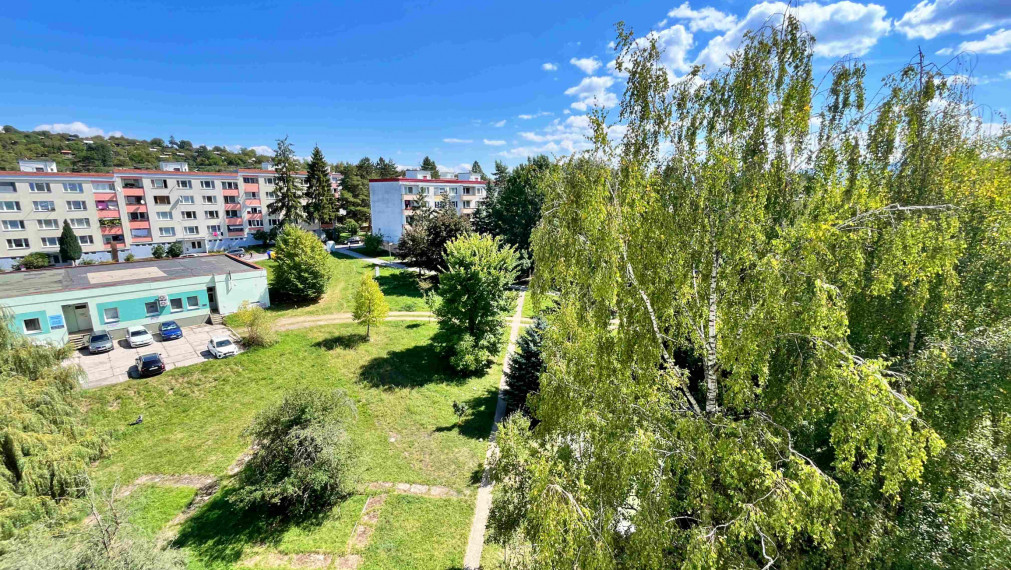 3,5-izbový byt 89 m², balkón aj loggia – Zlatý Potok, Zvolen