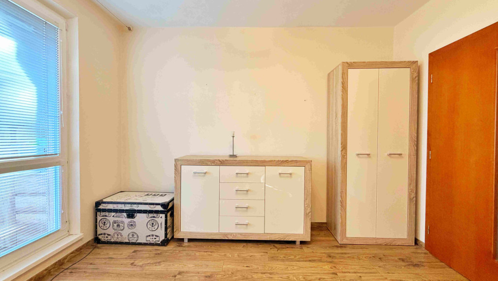 REZERVOVANÉ. 4-izbový byt s balkónom 97m2, prerobený – Sliač