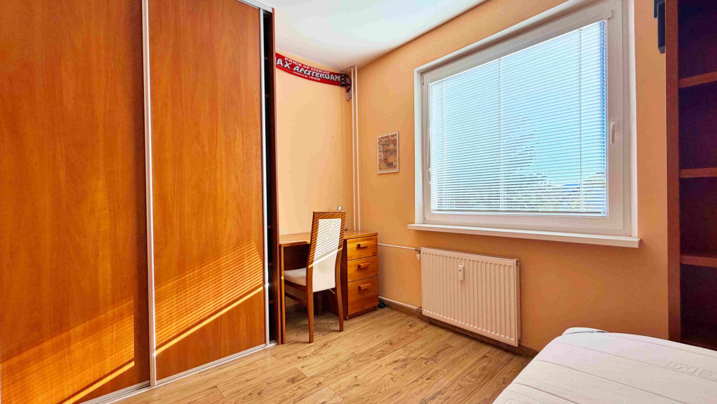 REZERVOVANÉ. 4-izbový byt s balkónom 97m2, prerobený – Sliač