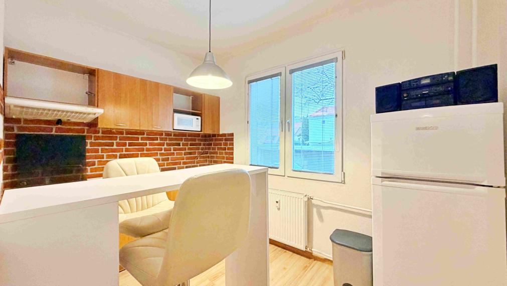 REZERVOVANÉ. 1-izbový byt 39m v centre Zvolena