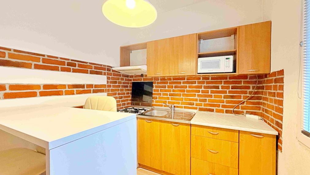 REZERVOVANÉ. 1-izbový byt 39m v centre Zvolena