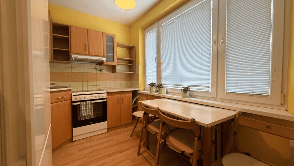 REZERVOVANÉ. 3,5+1 byt s  balkónom 87m2 – Zlatý Potok