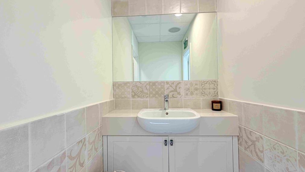 Štýlová kancelária s parkovaním v centre Zvolena