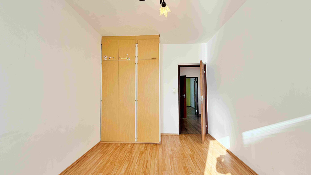 Veľká loggia 8 m² a svetlý 2-izbový byt Sliač. Nízke náklady