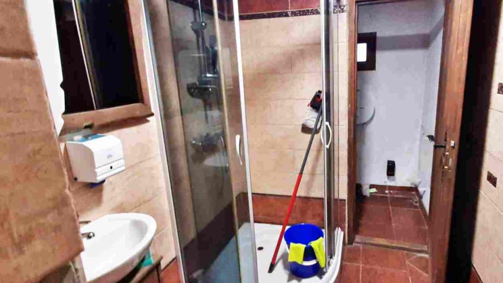 Zabehnutá Gastro prevádzka + budova pod hodnotou (196 000 €)