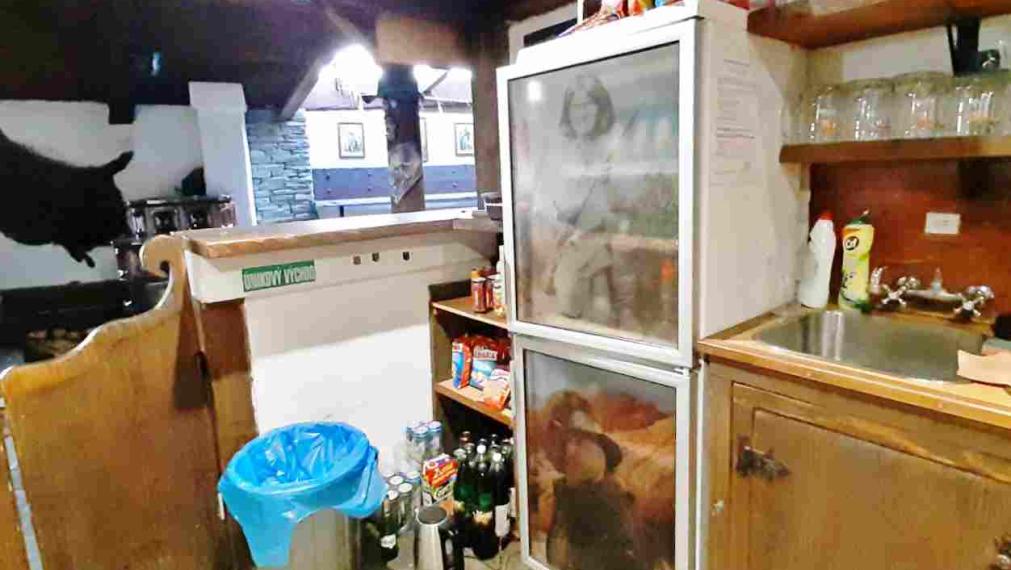 Zabehnutá Gastro prevádzka + budova pod hodnotou (196 000 €)