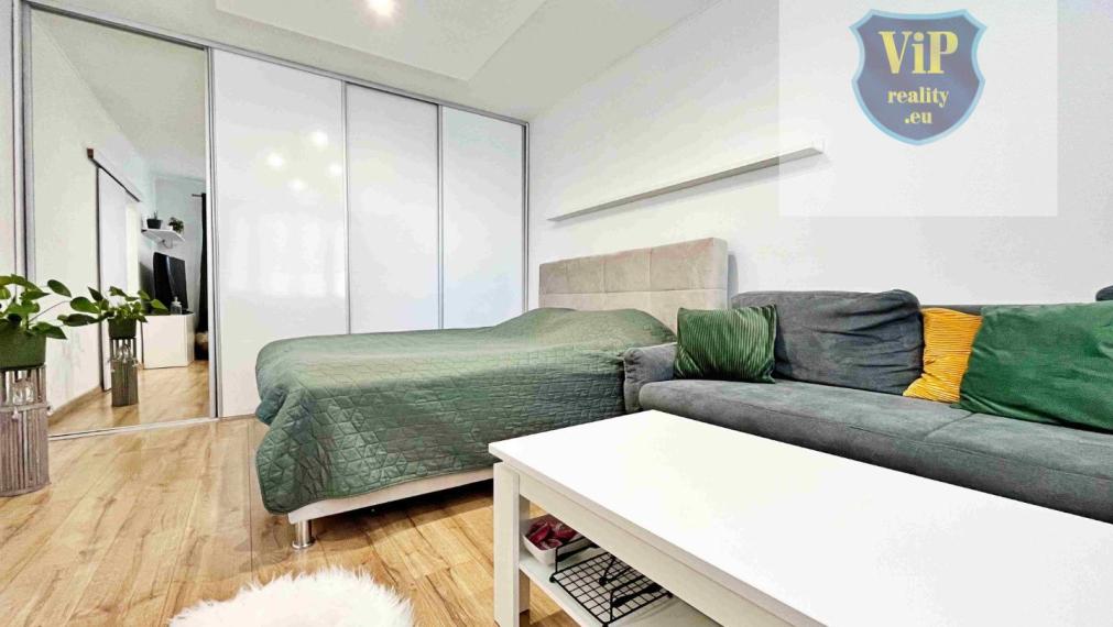 Prenájom 1-izbový byt 38m2, Zvolen Západ | klíma, internet