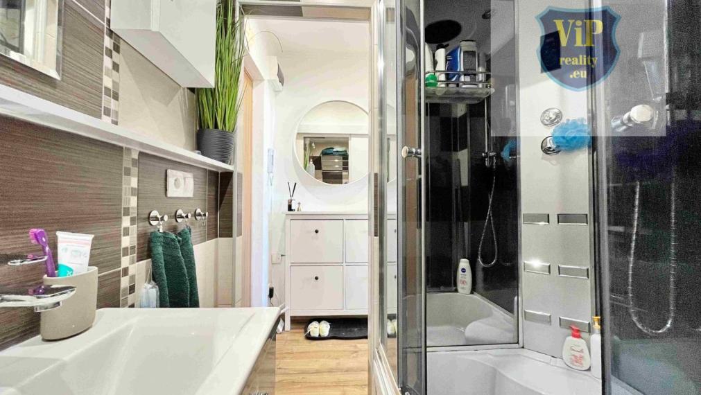 Prenájom 1-izbový byt 38m2, Zvolen Západ | klíma, internet