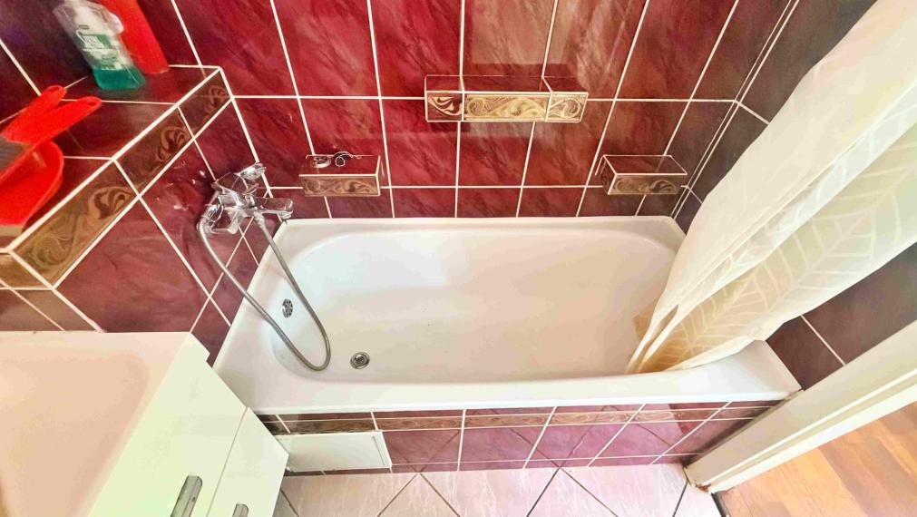 3+1 tehlový byt 82m2 s balkónom pri BB