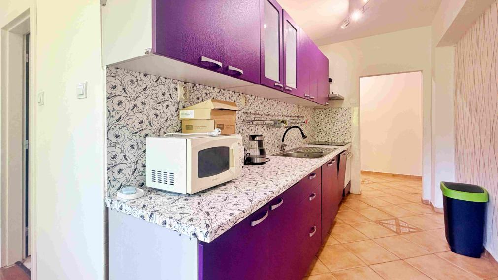 3+1 tehlový byt 82m2 s balkónom pri BB