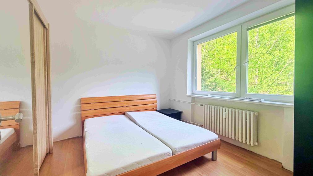 3+1 tehlový byt 82m2 s balkónom pri BB