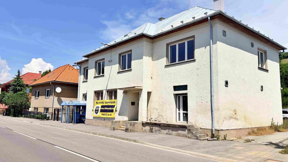 Polyfunkčná budova Horná Mičiná, 1800m2, bývanie aj biznis