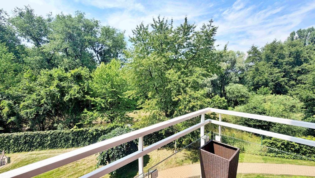 ViP.  4-izbový byt Panorama, 120 m², terasa 10m2, parking