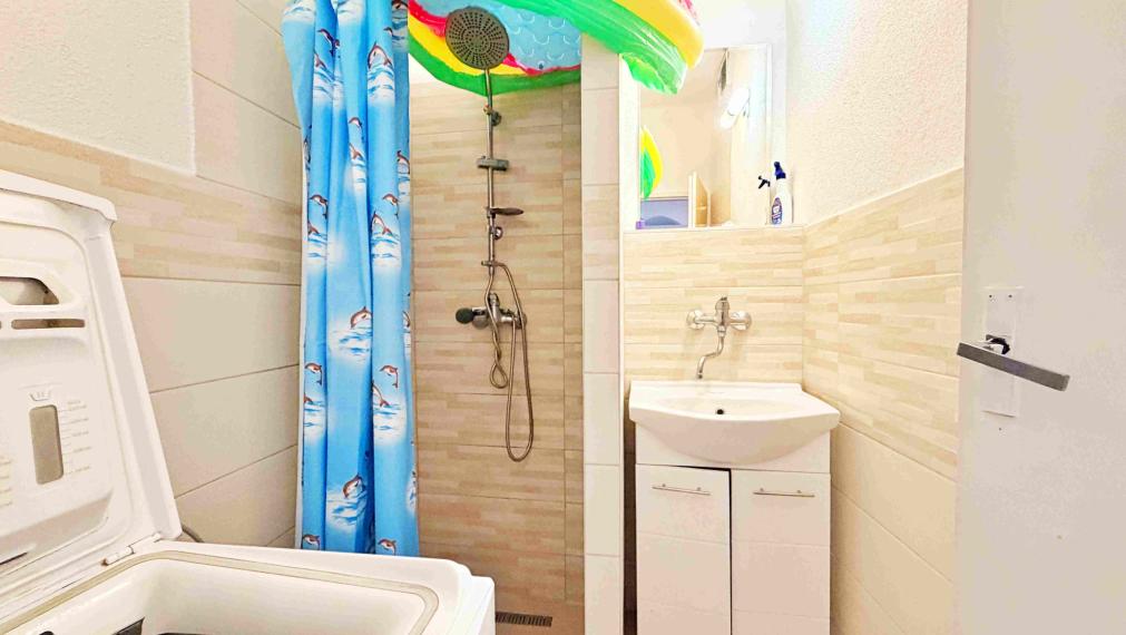 ViP. Tehlový 2-izbový byt 61m2, Zvolen – centrum