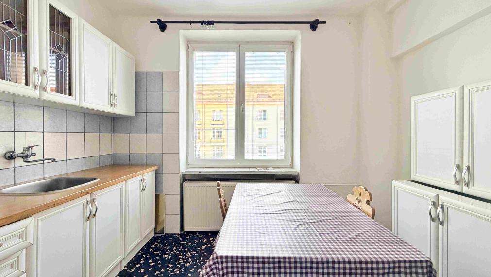 ViP. Tehlový 2-izbový byt 61m2, Zvolen – centrum