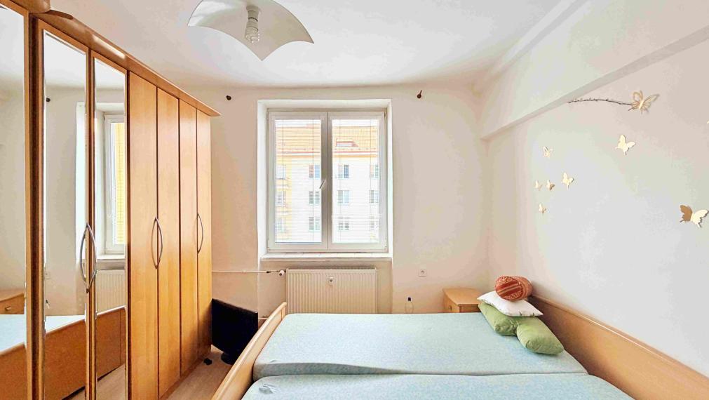 ViP. Tehlový 2-izbový byt 61m2, Zvolen – centrum
