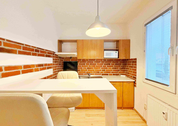 Útulný 1-izbový byt 39m v centre Zvolena – ideálny štart!