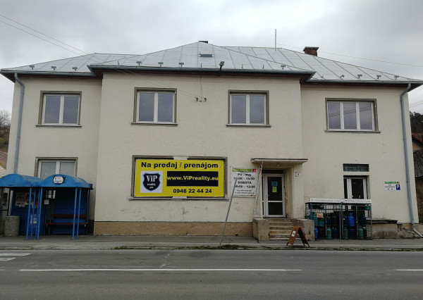 Polyfunkčná budova Horná Mičiná, 1800m2, bývanie aj biznis